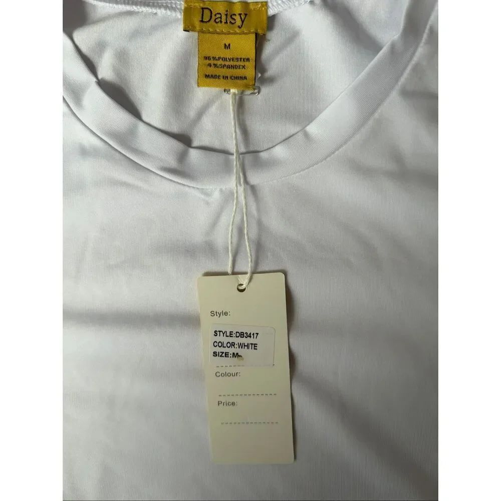 Daisy White Short Sleeve Bodysuit M NWT Two Snap Closure DB3417 Solid - Picture 4 of 5